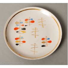 2 gab. Porcelāna šķīvis, apakštase no servīzes Ausma, PFF, Rīgas porcelāns